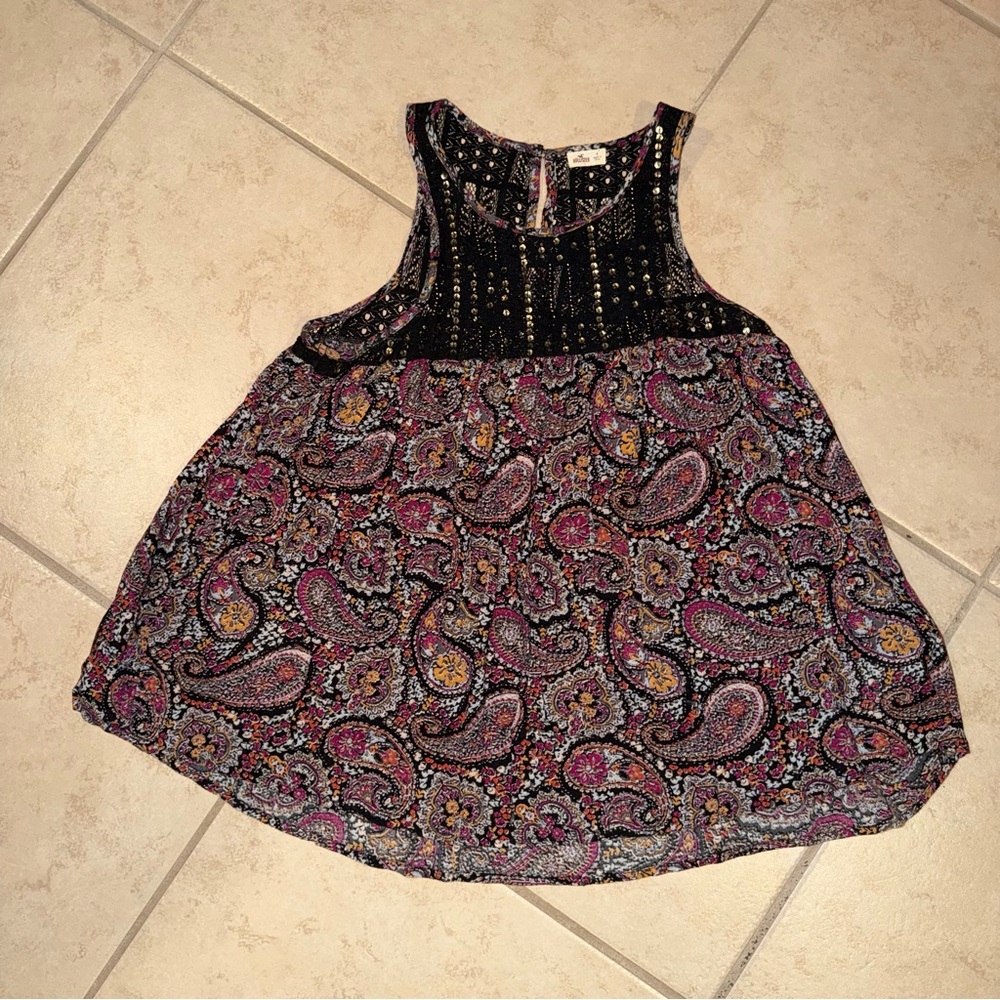 Hollister Black and Purple Paisley Blouse